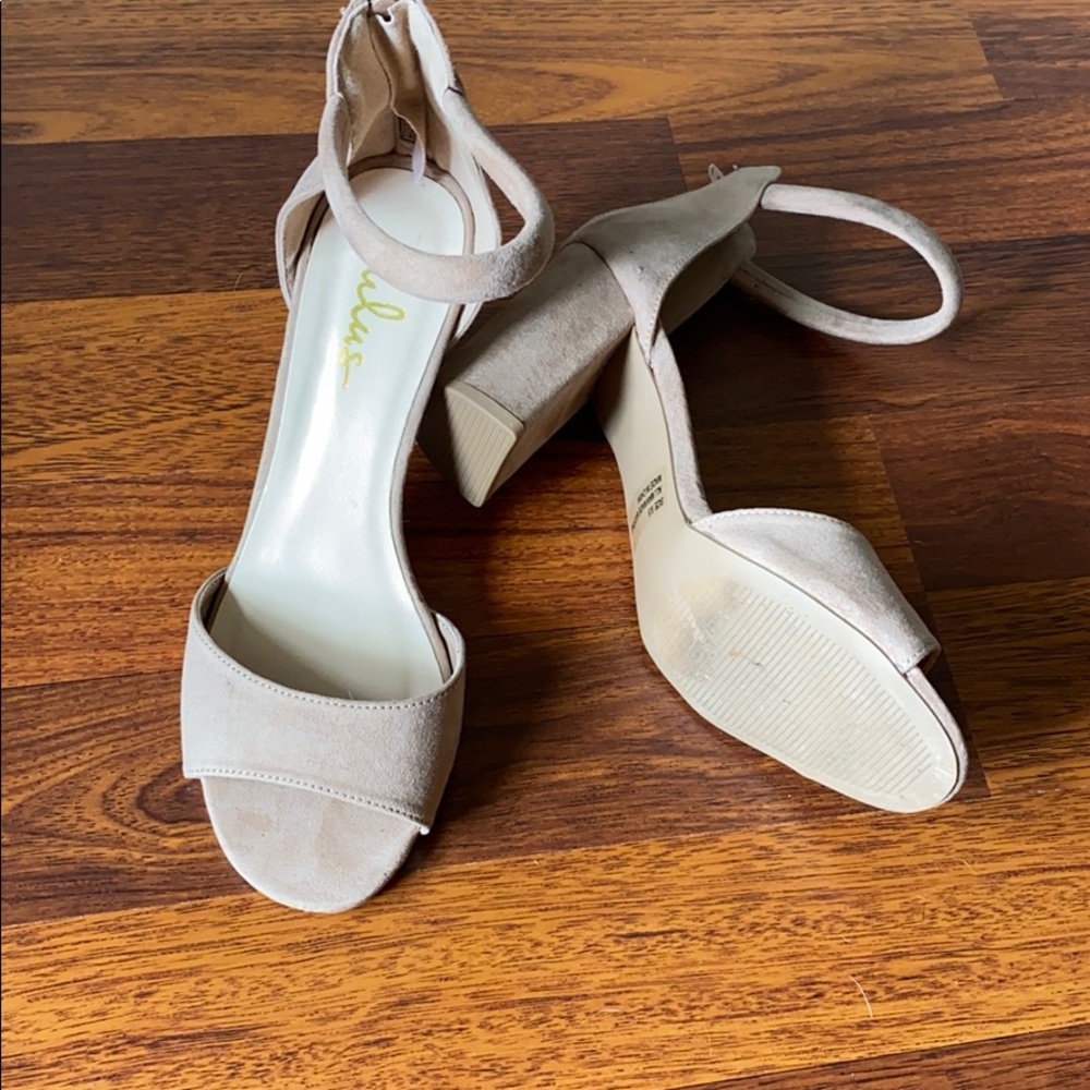 Lulu’s Tan Ankle Strap Block Heels